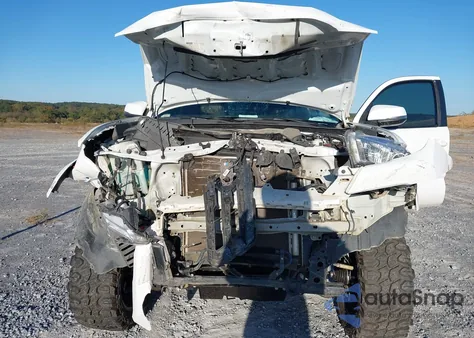 2023 Toyota Tacoma Sr5 V6 from USA, damaged, VIN 3TYCZ5AN3PT172111